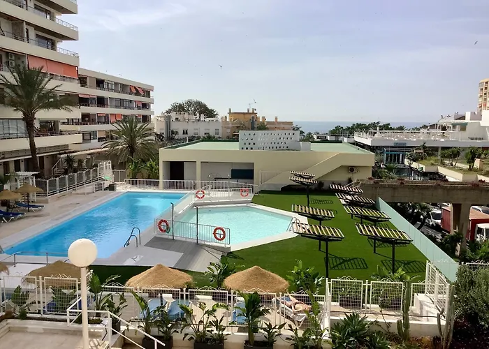 La Nogalera Modern And Spacious With Pool And Sea View *