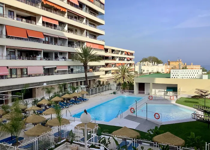 Appartement La Nogalera Modern And Spacious With Pool And Sea View