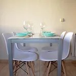 La Nogalera Modern And Spacious With Pool And Sea View 아파트