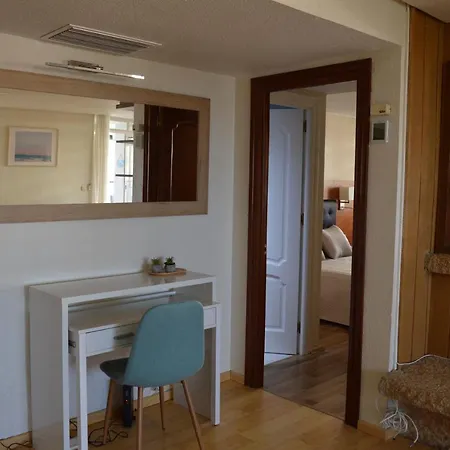 La Nogalera Modern And Spacious With Pool And Sea View