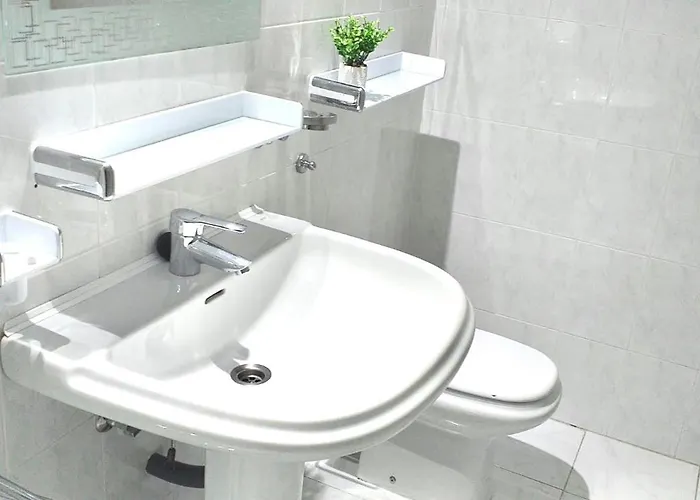 Apartamento La Nogalera Modern And Spacious With Pool And Sea View